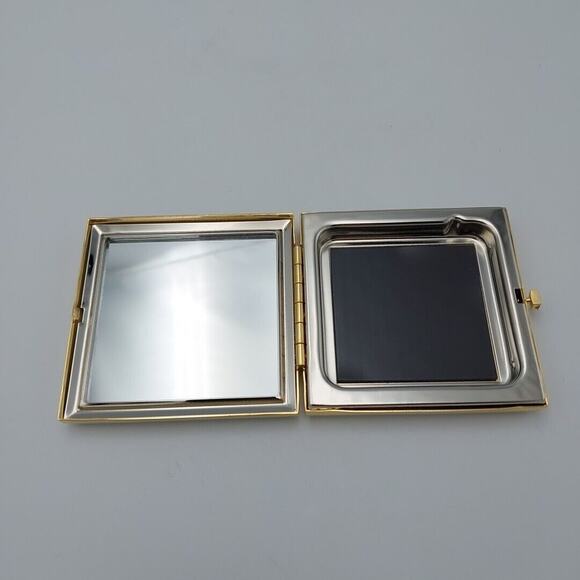 Arbonne Gold w‎ Clear Stones Compact Empty Metal - Picture 3 of 3